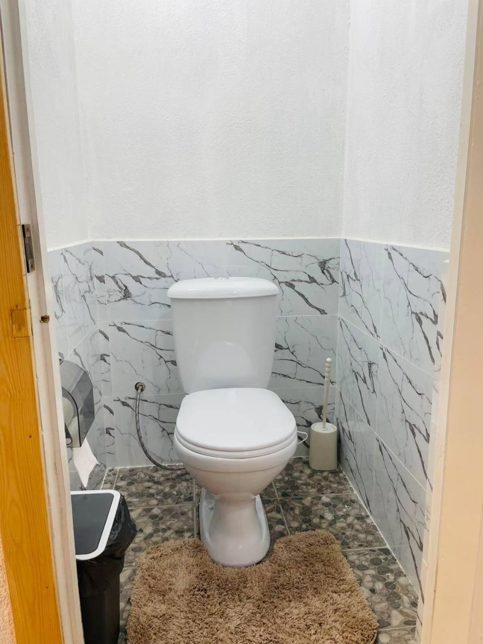 Guest House Amirhan Bokonbayevo Dış mekan fotoğraf