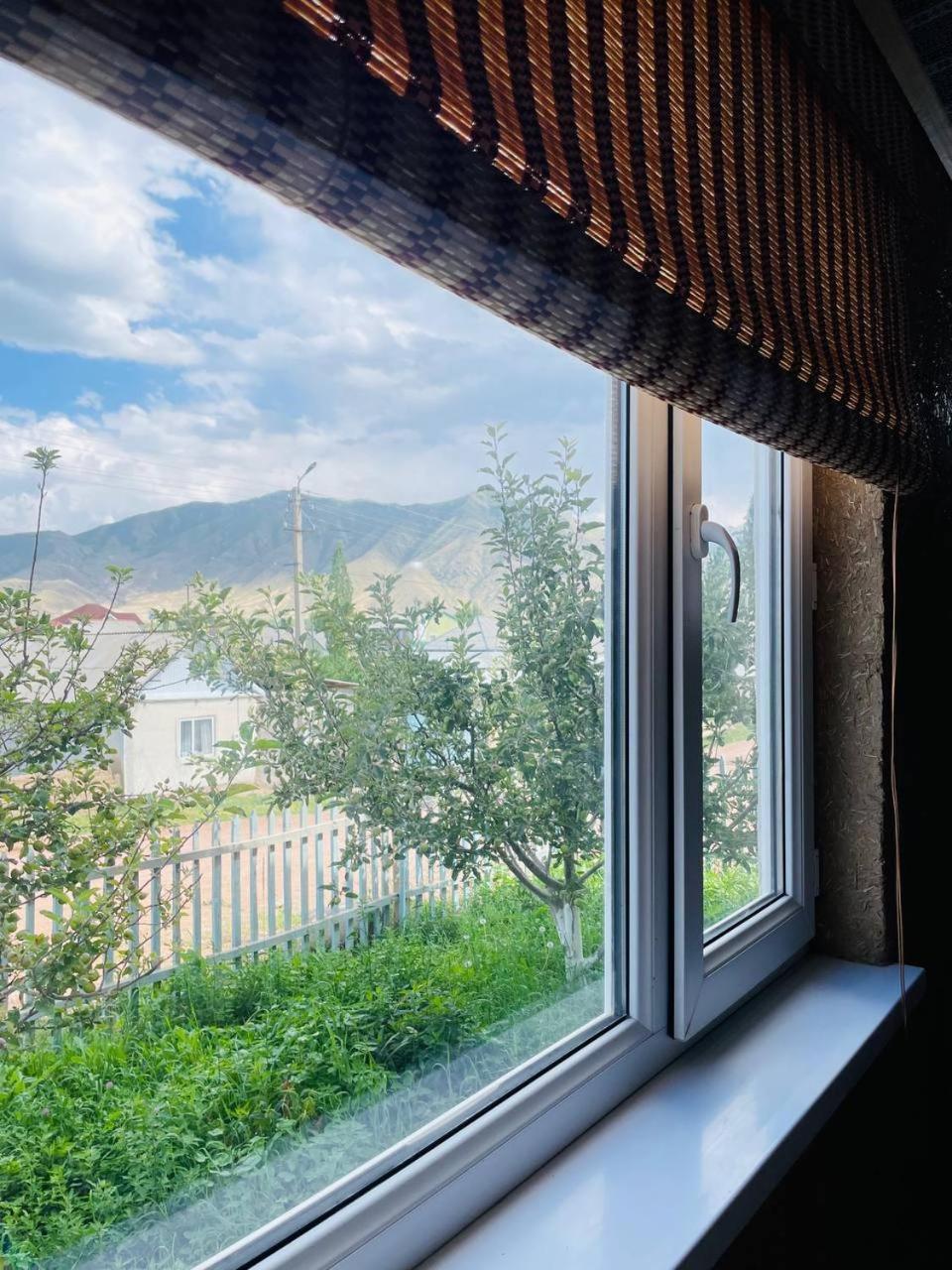 Guest House Amirhan Bokonbayevo Dış mekan fotoğraf
